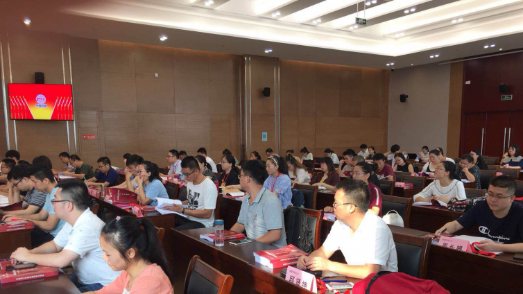 中鐵城建集團(tuán)有限公司與中鐵二十五局集團(tuán)第三工程有限公司中級(jí)沖刺班順利結(jié)營(yíng)